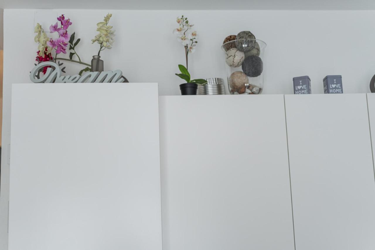 Modernes Appartement Nahe U-Bahn Und Schoenbrunn Viyana Dış mekan fotoğraf